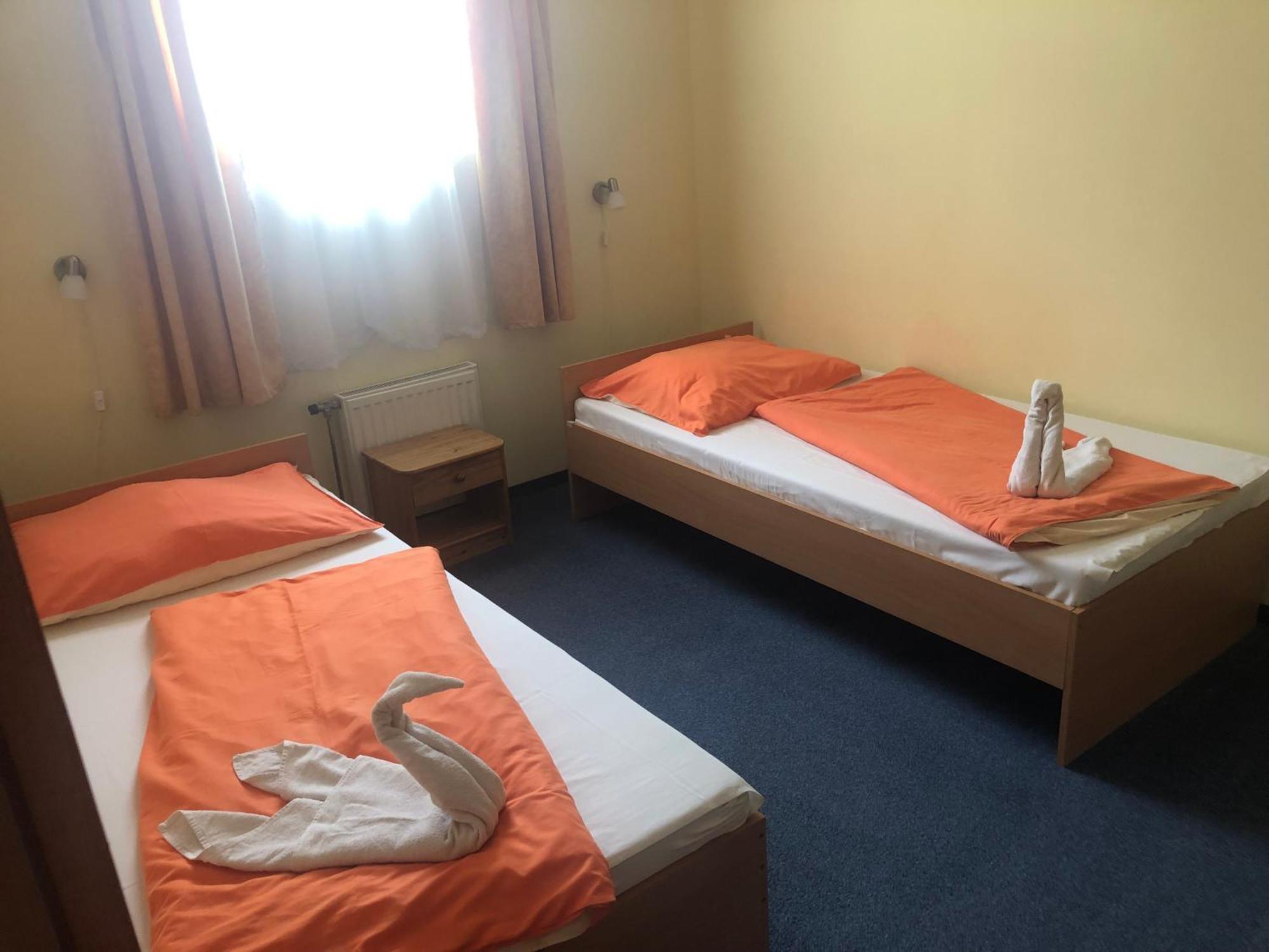 City Hotel Siófok Buitenkant foto